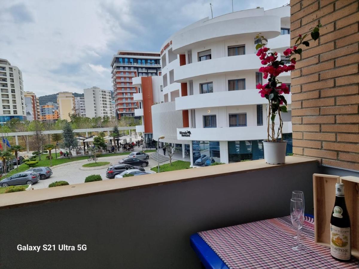 Relax 2 * Vlorë